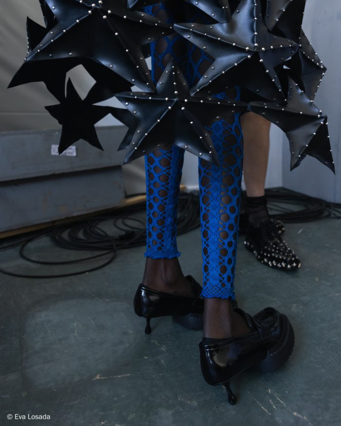 IMMY CHOO（ジミー チュウ）、noir kei ninomiya （ノワール ケイ ニノミヤ）とコラボレーション