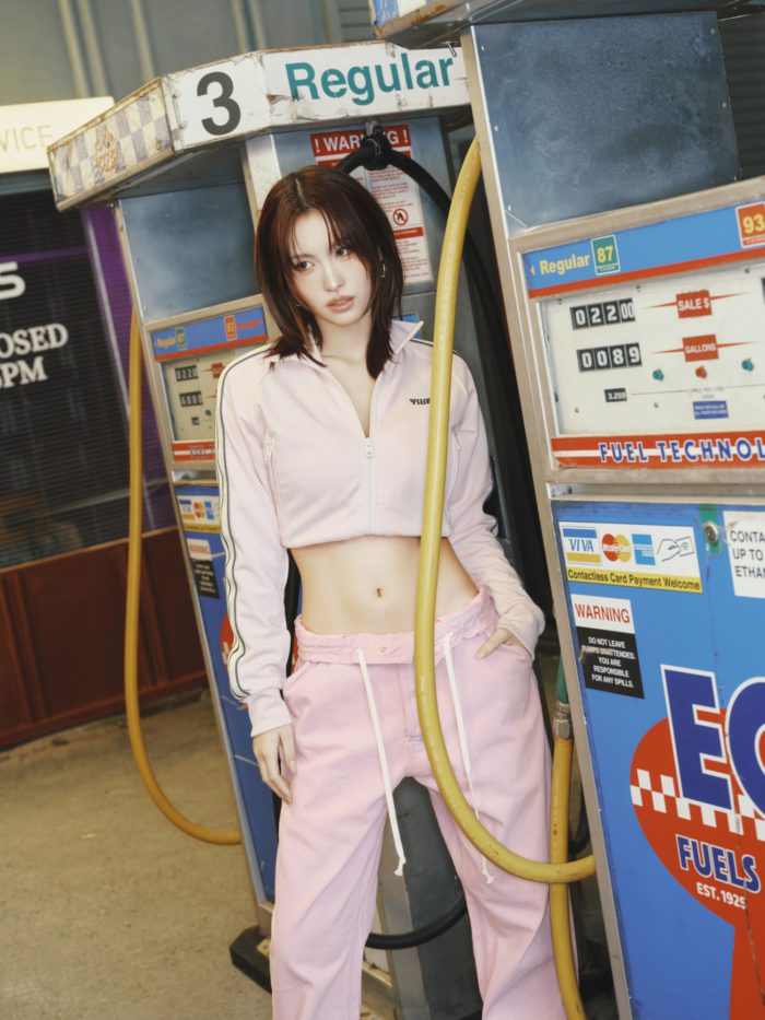 「Onitsuka Tiger（オニツカタイガー）」、「DENIVITA」のキャンペーンビジュアルを公開　TWICEのMOMO氏を起用