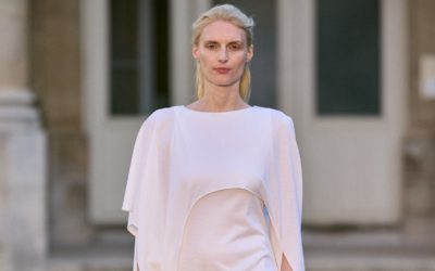 「RUOHAN（ルオハン）」、2026年春夏コレクションを発表　軽やかなレイヤードと包み込むシルエット