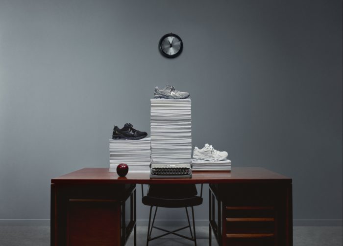 「THOM BROWNE(トム ブラウン)」、「ASICS(アシックス)」とのコラボスニーカーを発売