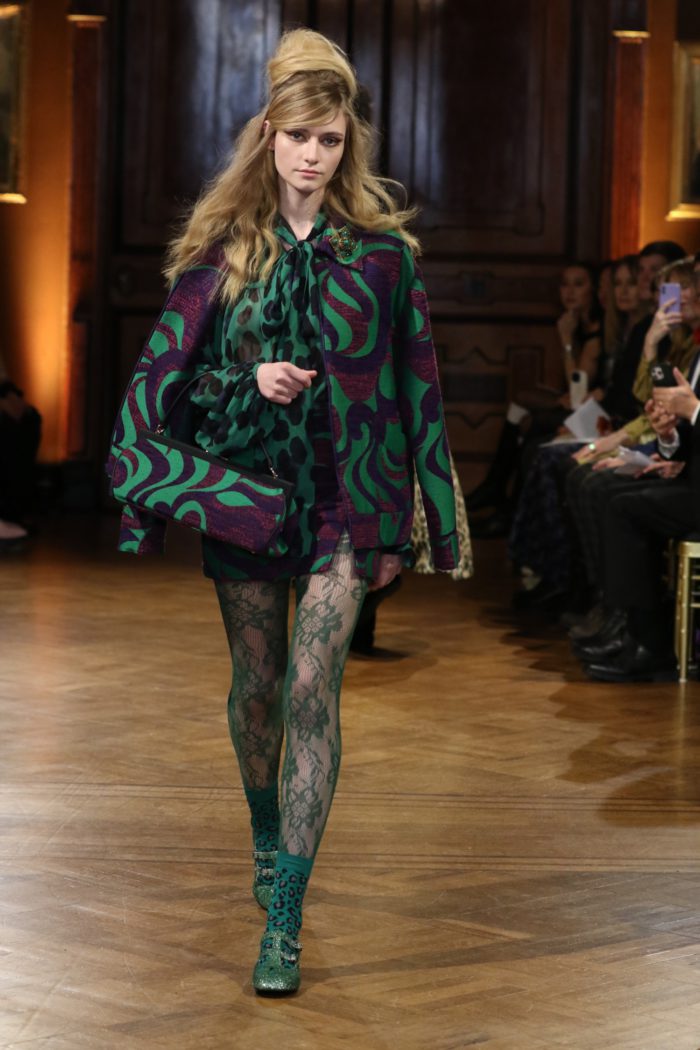 「ANNA SUI（アナ スイ）」、2026-27年秋冬コレクションを発表