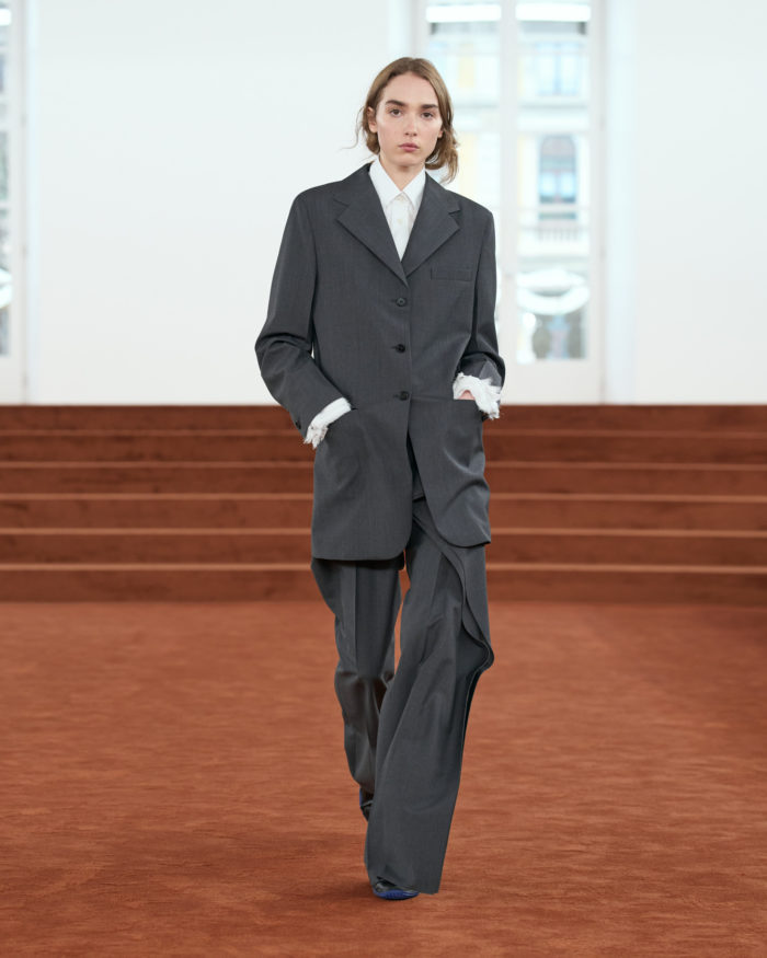 「JIL SANDER（ジル サンダー）」、2026－27年秋冬コレクションを発表