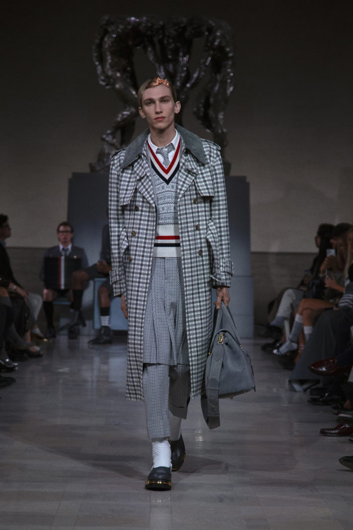 「THOM BROWNE（トム ブラウン）」、2026年秋コレクションを発表