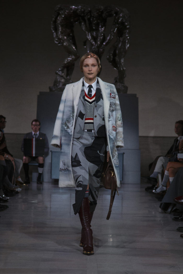 「THOM BROWNE（トム ブラウン）」、2026年秋コレクションを発表