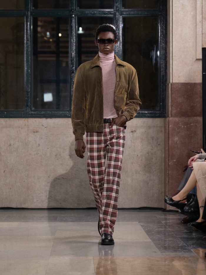 「MM6 Maison Margiela(エムエム6 メゾン マルジェラ)」、2026-27年秋冬コレクションを発表