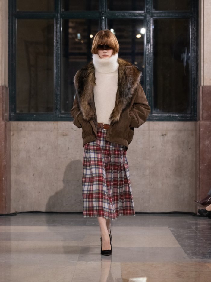 「MM6 Maison Margiela(エムエム6 メゾン マルジェラ)」、2026-27年秋冬コレクションを発表