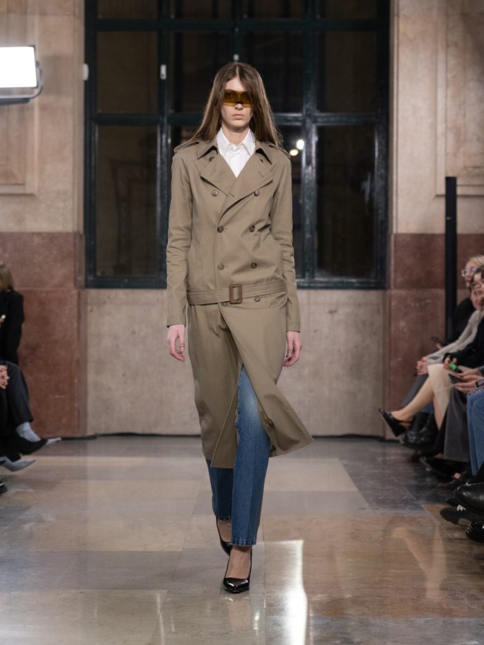 「MM6 Maison Margiela(エムエム6 メゾン マルジェラ)」、2026-27年秋冬コレクションを発表