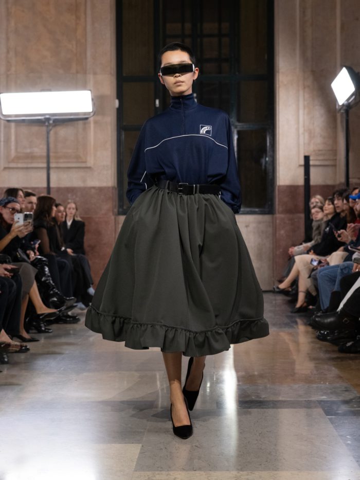 「MM6 Maison Margiela(エムエム6 メゾン マルジェラ)」、2026-27年秋冬コレクションを発表