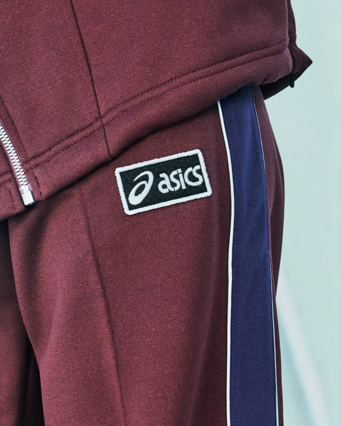 「ASICS SportStyle」×YOASOBI