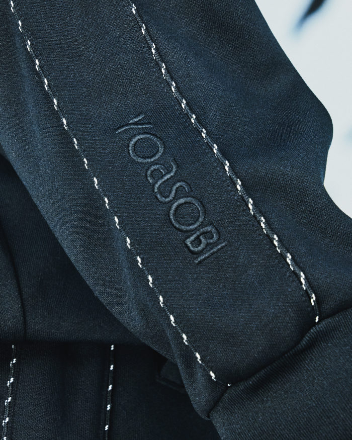 「ASICS SportStyle」×YOASOBI