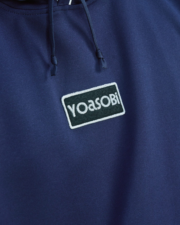 「ASICS SportStyle」×YOASOBI