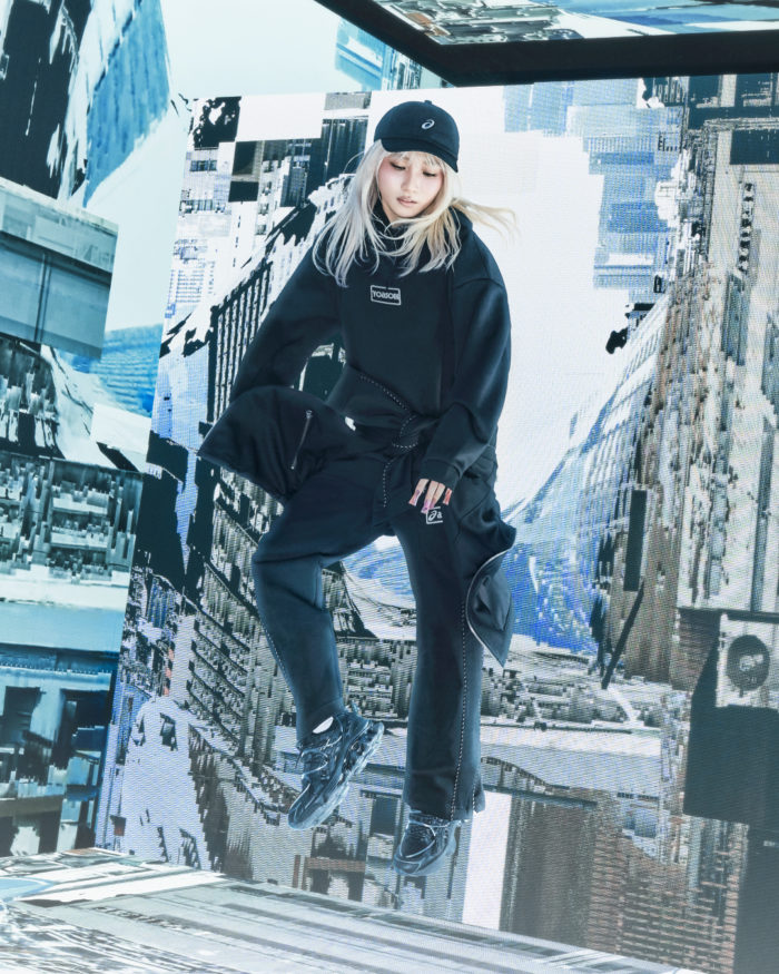 「ASICS SportStyle」×YOASOBI