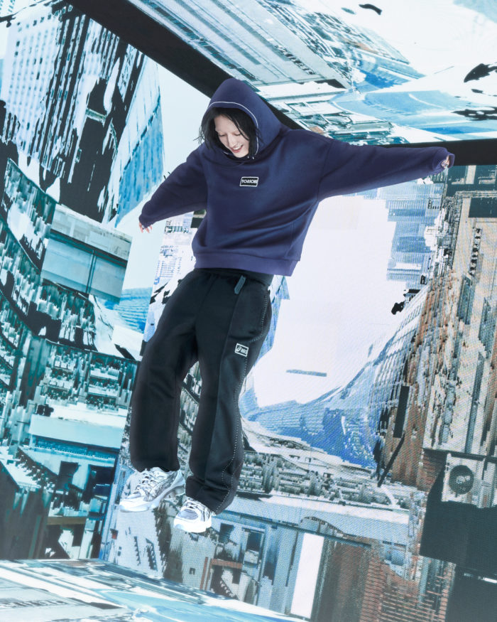 「ASICS SportStyle」×YOASOBI