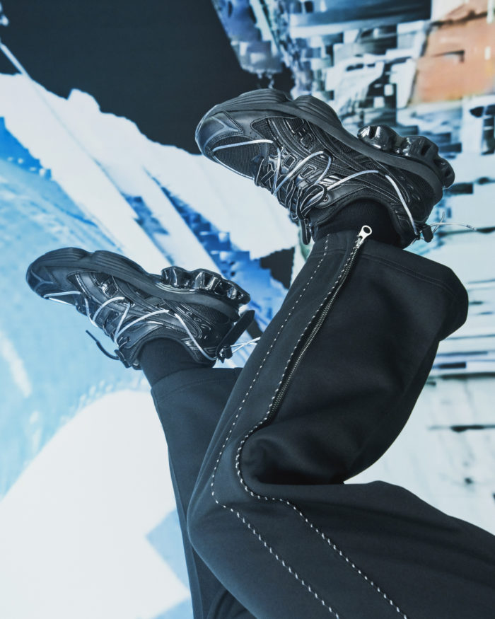 「ASICS SportStyle」×YOASOBI