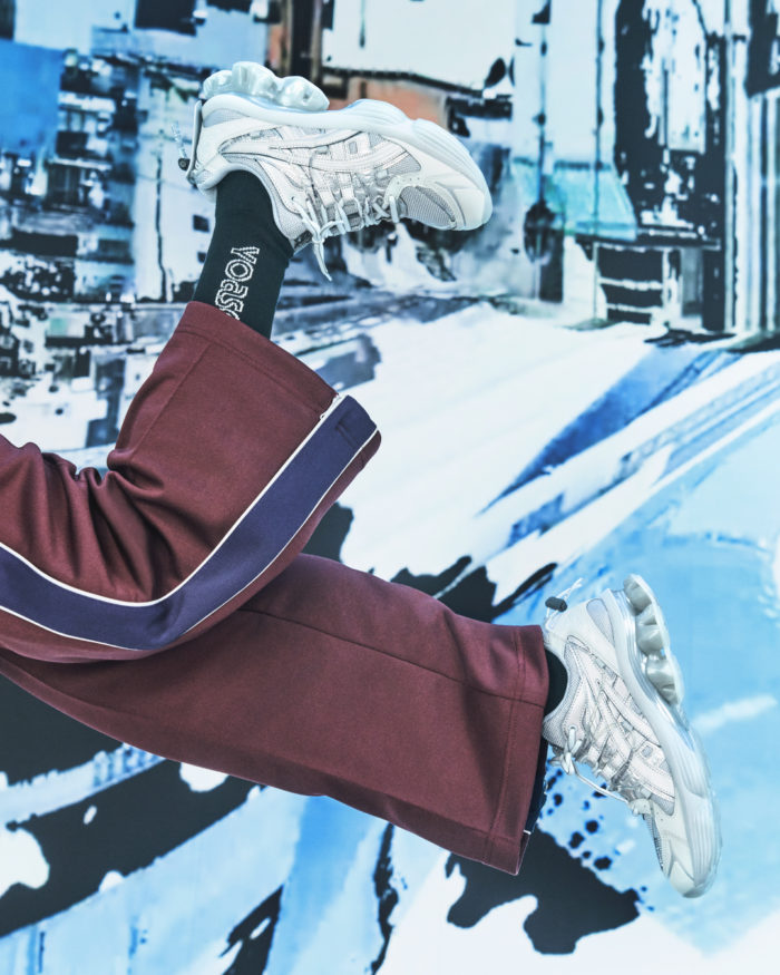 「ASICS SportStyle」×YOASOBI