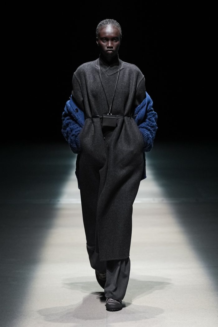 「YOKE(ヨーク)」、2026-27年秋冬東京コレクションを発表