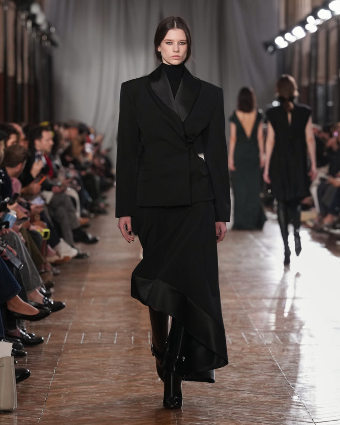 「LANVIN（ランバン）」、2026-27年秋冬コレクションを発表