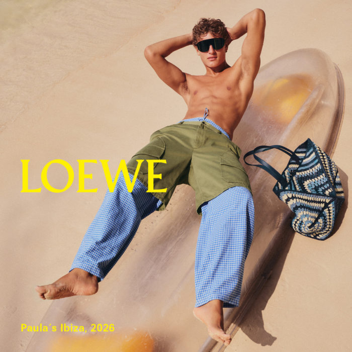 「LOEWE（ロエベ）」、「パウラズイビザ 2026」コレクションを発売