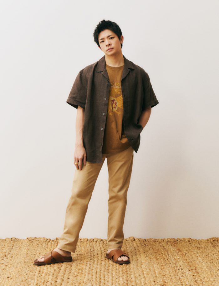 岸優太さんがまとう、軽やかな夏の装い　「Banana Republic」2026年サマーコレクション登場