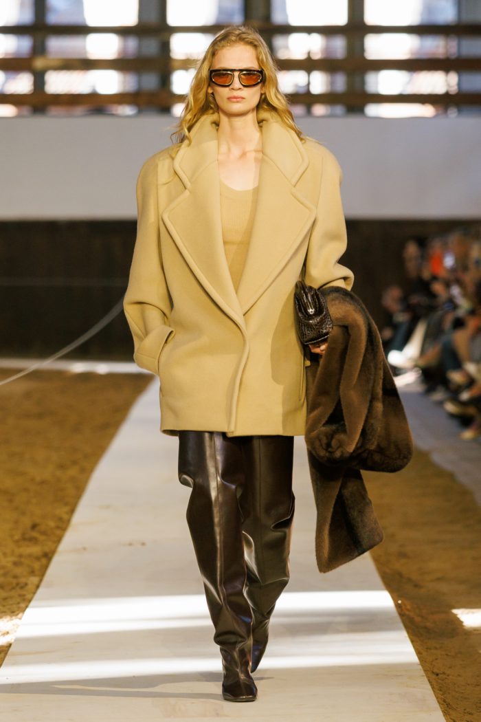 「Stella McCartney(ステラ マッカートニー)」、2026-27年秋冬コレクションを発表