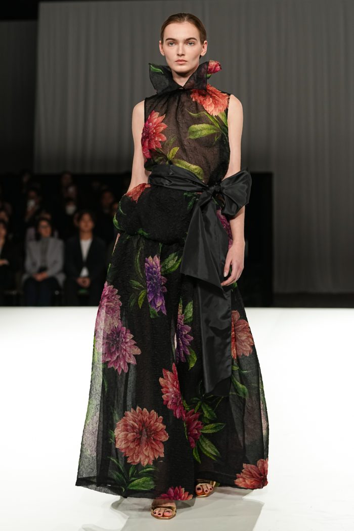 「TAE ASHIDA（タエ アシダ）」、2026-27年秋冬コレクションを発表