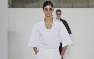 「COS（コス）」、2026年春夏コレクションを韓国・ソウルで発表　アジア初のショー　静かな強さ際立つ