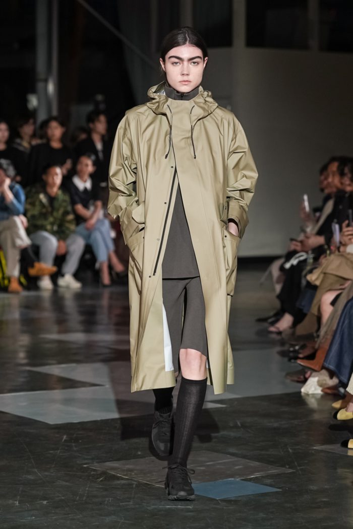 「AUREME（オーレム）」、デビューランウェイを開催　2026-27年秋冬コレクションを発表　