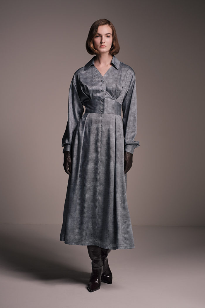 「jun ashida(ジュンアシダ)」、2026-27年秋冬コレクションを発表