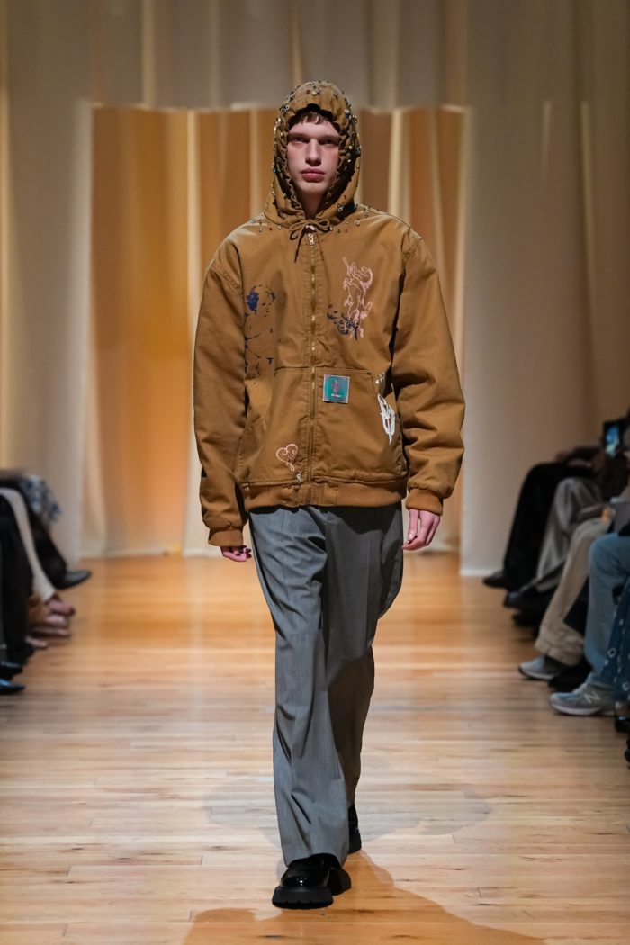  「tiit tokyo(ティート トウキョウ)」、2026-27年秋冬コレクションを発表