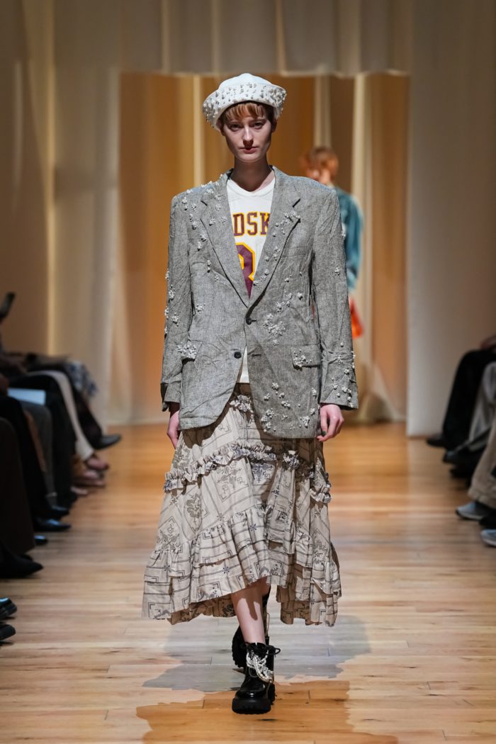  「tiit tokyo(ティート トウキョウ)」、2026-27年秋冬コレクションを発表