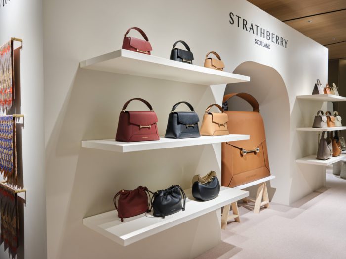 「STRATHBERRY(ストラスベリー)」がGINZA SIXに初登場