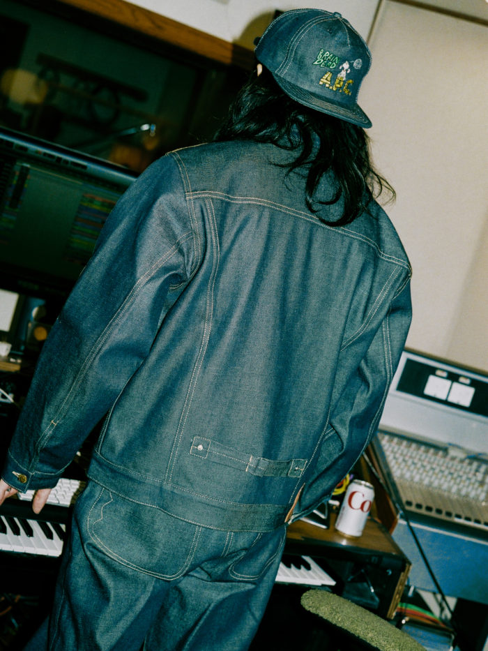 「A.P.C. BRAIN DEAD（アー・ペー・セー ブレインデッド） #29」を発売