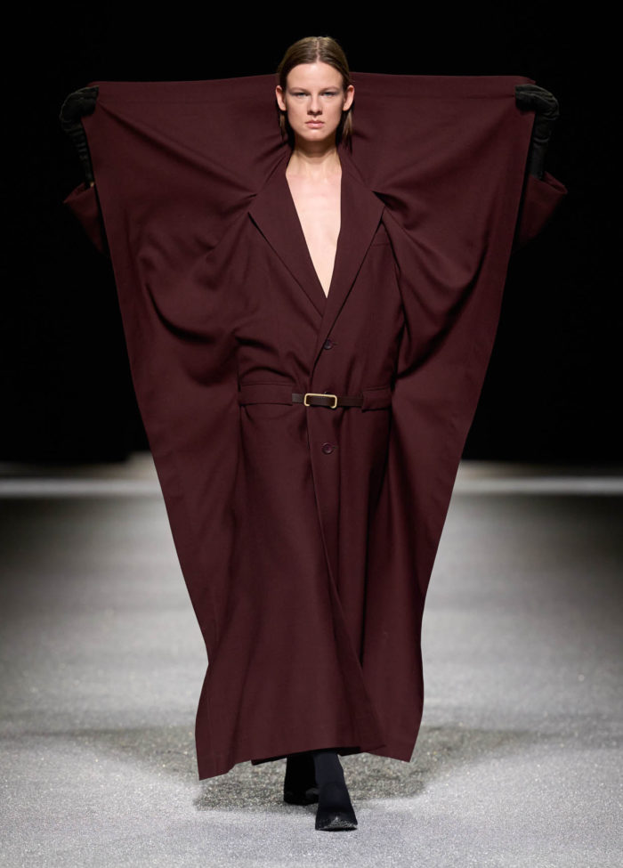 「ISSEY MIYAKE（イッセイ ミヤケ）」、2026-27年秋冬コレクションを発表