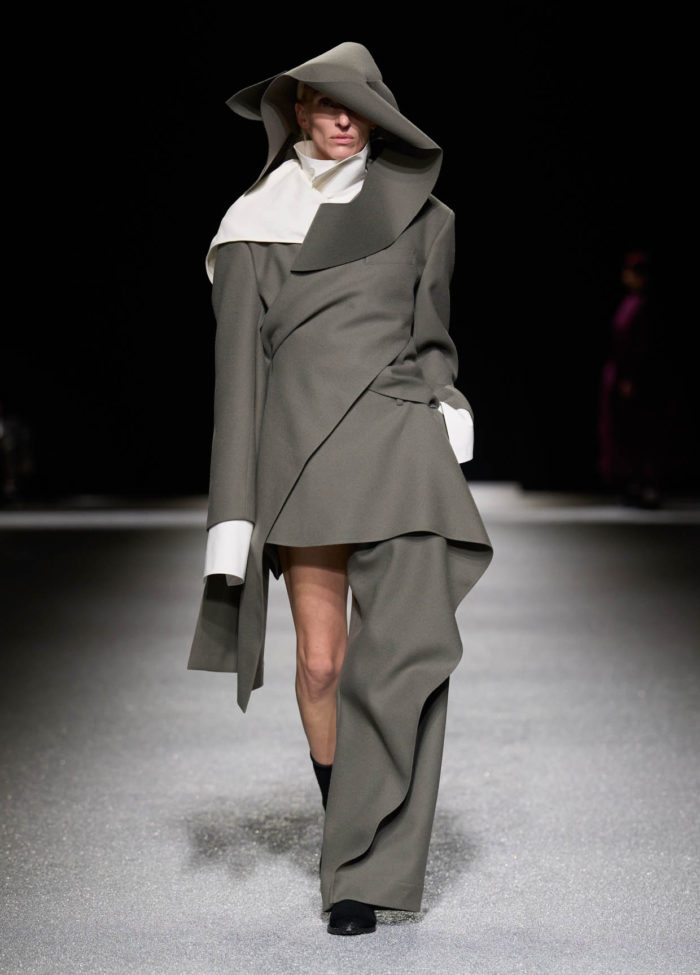 「ISSEY MIYAKE（イッセイ ミヤケ）」、2026-27年秋冬コレクションを発表