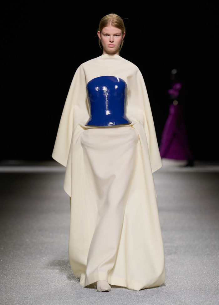 「ISSEY MIYAKE（イッセイ ミヤケ）」、2026-27年秋冬コレクションを発表