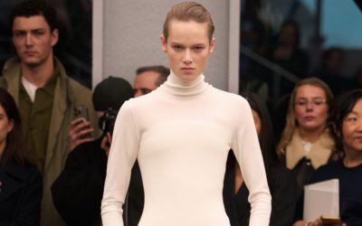 「ALAÏA（アライア）」、2026年サマーフォールコレクションを発表　身体美を際立たせたピーター・ミュリエ最後のシーズン