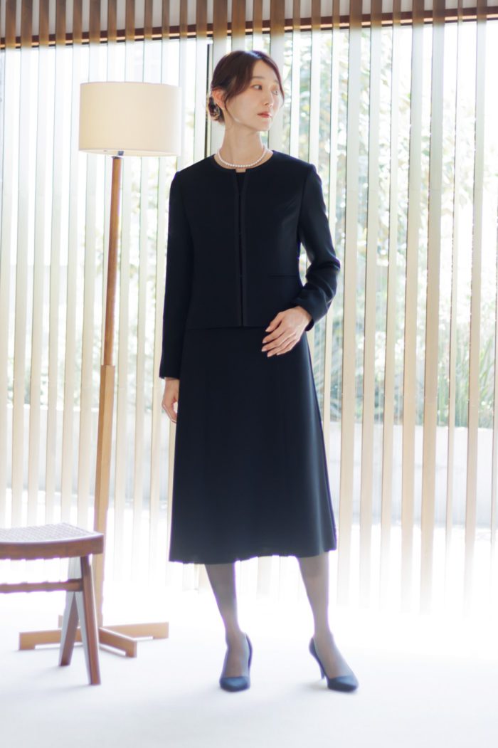 意外と知らない喪服の新常識 今どきのブラックフォーマルとは?