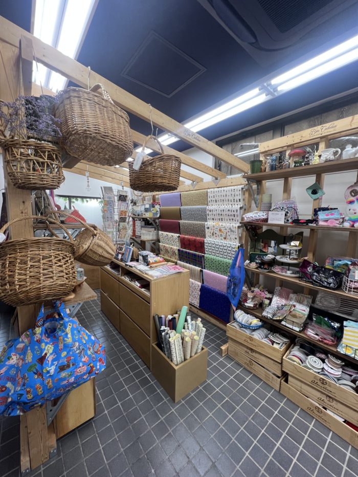 長野県上田市のセレクトショップ「EDISTORIAL STORE（エディストリアル ストア）」へ