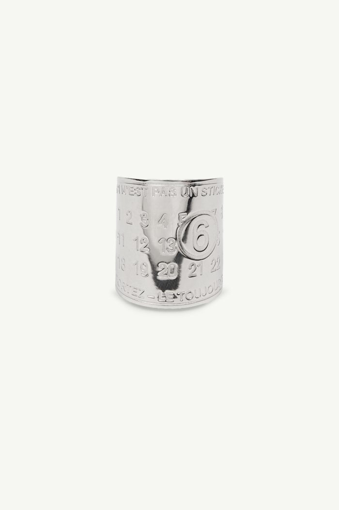 リング 63,800円 (税込)