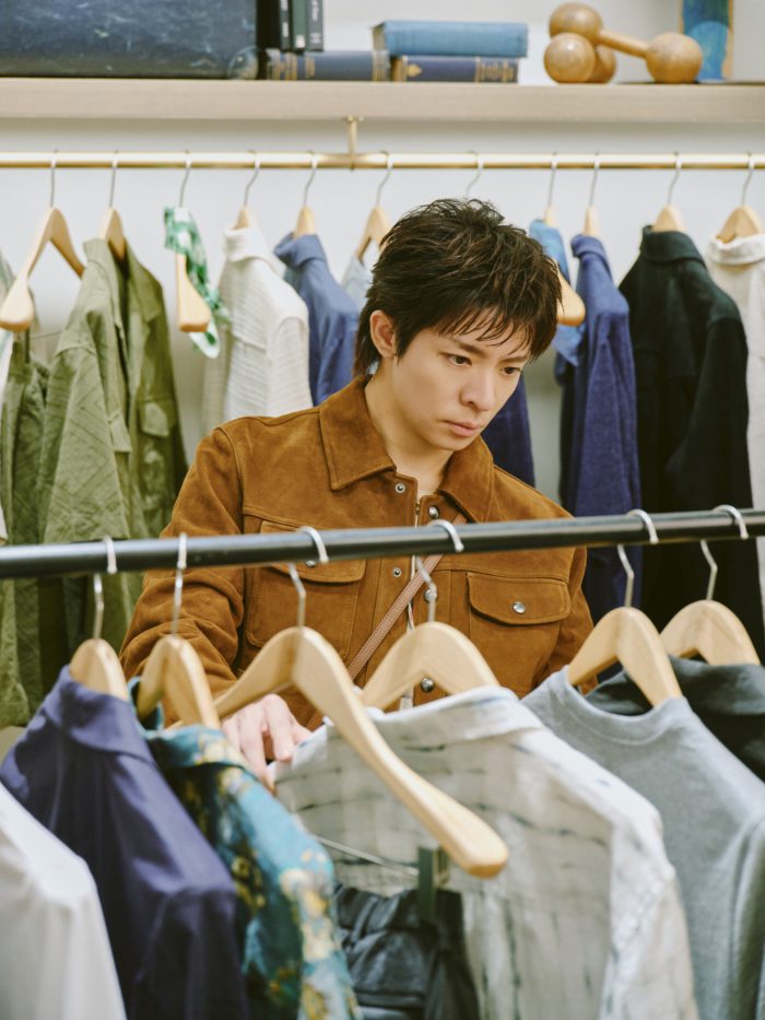 岸優太さんが旅を彩る4スタイルを提案　バナナ・リパブリックが「SUMMER 2026」コレクション発売