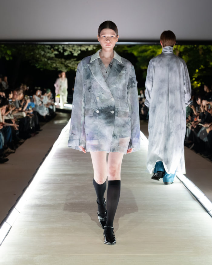 「HARE(ハレ)」、2027年春夏コレクションを発表