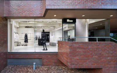 「132 5. ISSEY MIYAKE（132 5. イッセイ ミヤケ）」が東京・青山に新旗艦店オープン　「一枚の布」思想に立ち返る原点の地