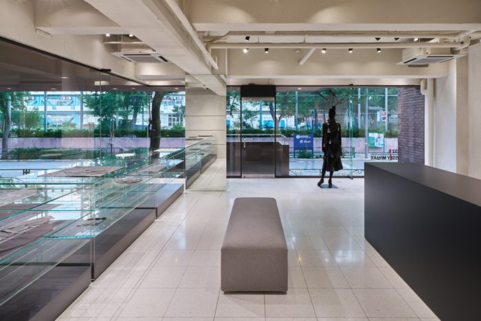 「132 5. ISSEY MIYAKE」が東京・青山に新旗艦店オープン