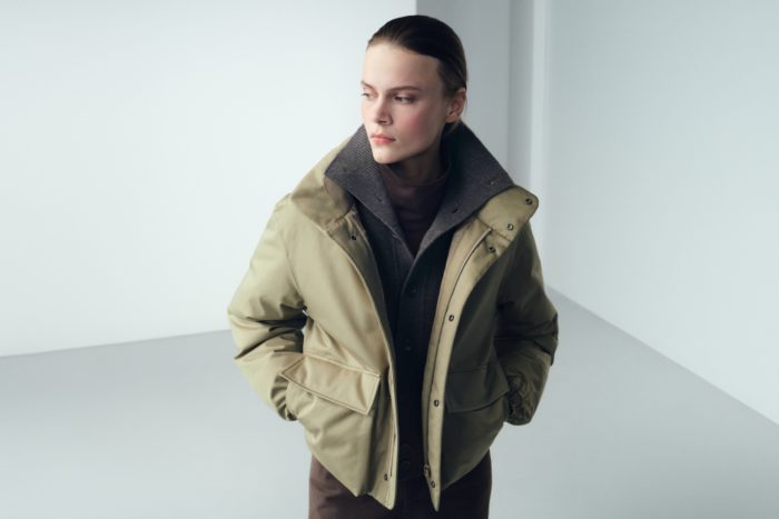 ユニクロ、「Uniqlo U」の2026年秋冬コレクションを発売 ルメール氏&トラン氏の最終コレクション
