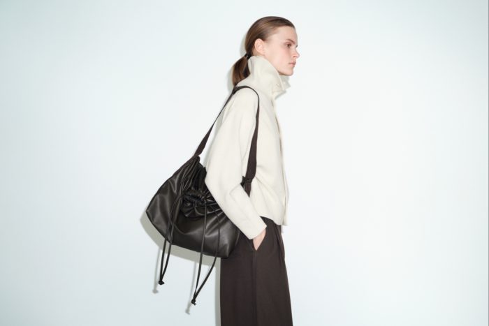 ユニクロ、「Uniqlo U」の2026年秋冬コレクションを発売 ルメール氏&トラン氏の最終コレクション