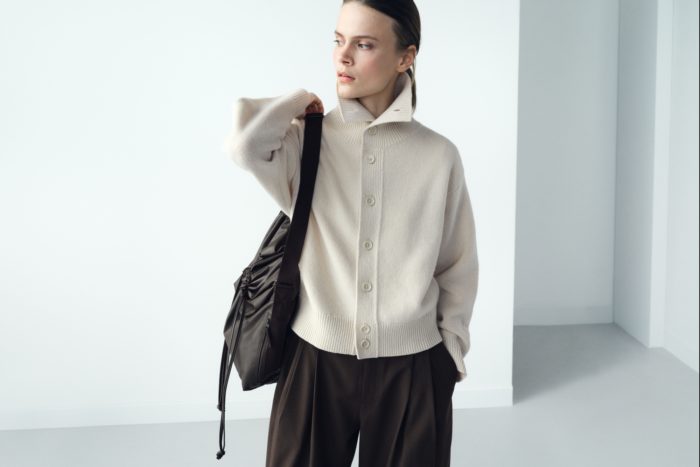 ユニクロ、「Uniqlo U」の2026年秋冬コレクションを発売 ルメール氏&トラン氏の最終コレクション