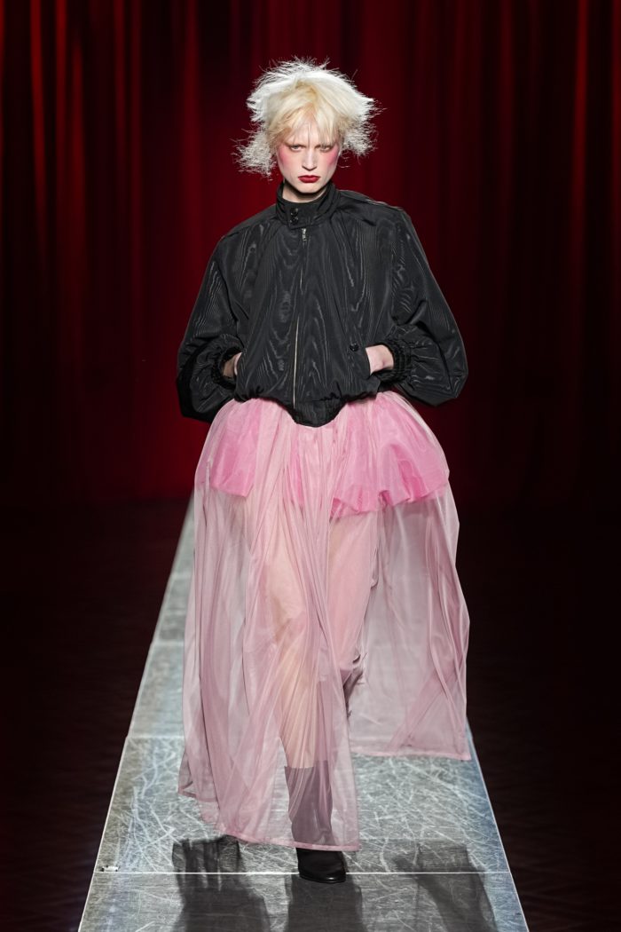 「VIVIANO(ヴィヴィアーノ)」、2026-27年秋冬コレクションを発表
