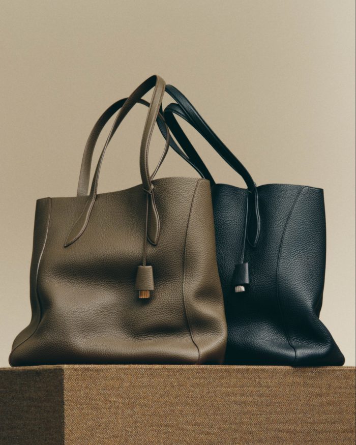 「Loro Piana（ロロ・ピアーナ）」、実用的で軽量なトートバッグ「ニードル・ショッパー」を発売