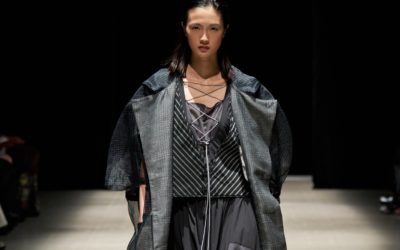 「MEGMIURA WARDROBE（メグミウラ ワードローブ）」、2027年春夏コレクションを発表　シアー素材を重ね、360度表情豊かに