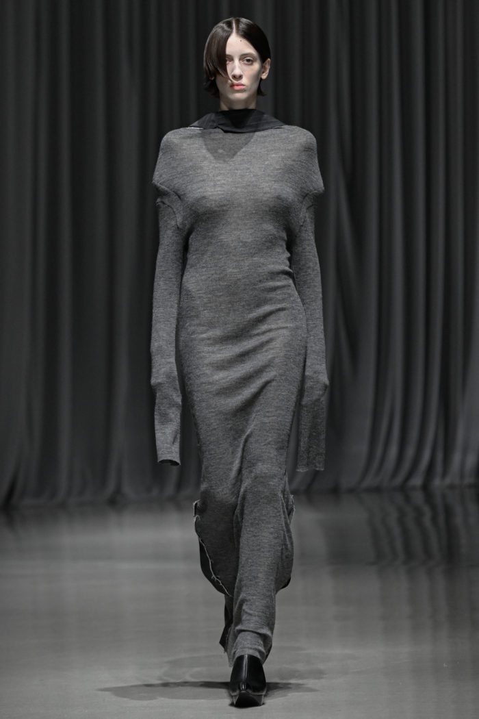 「mukcyen(ムッシャン)」、2026-27年秋冬コレクションを発表